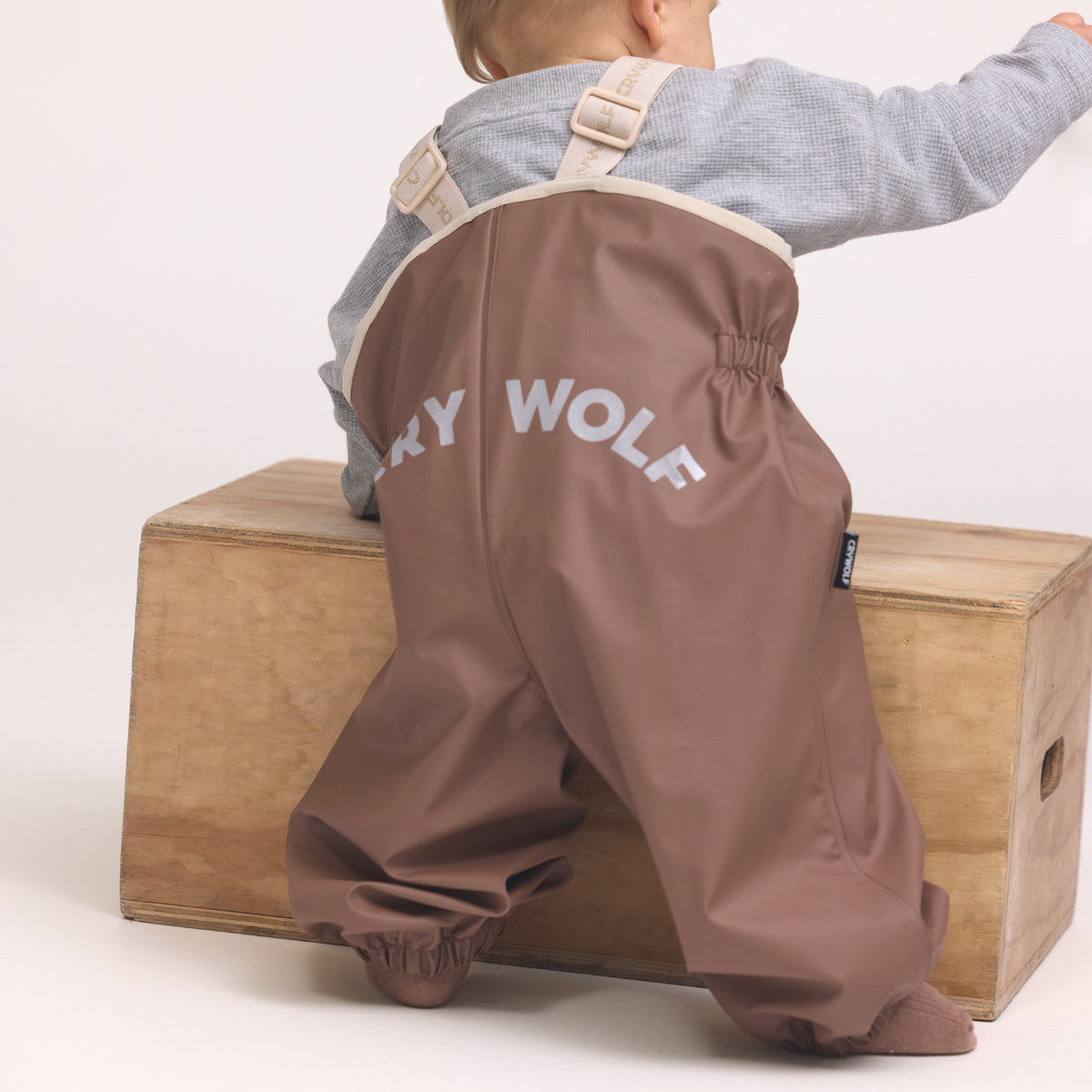 BABY WANDER OVERALL Pinecone – CRYWOLF (AU)